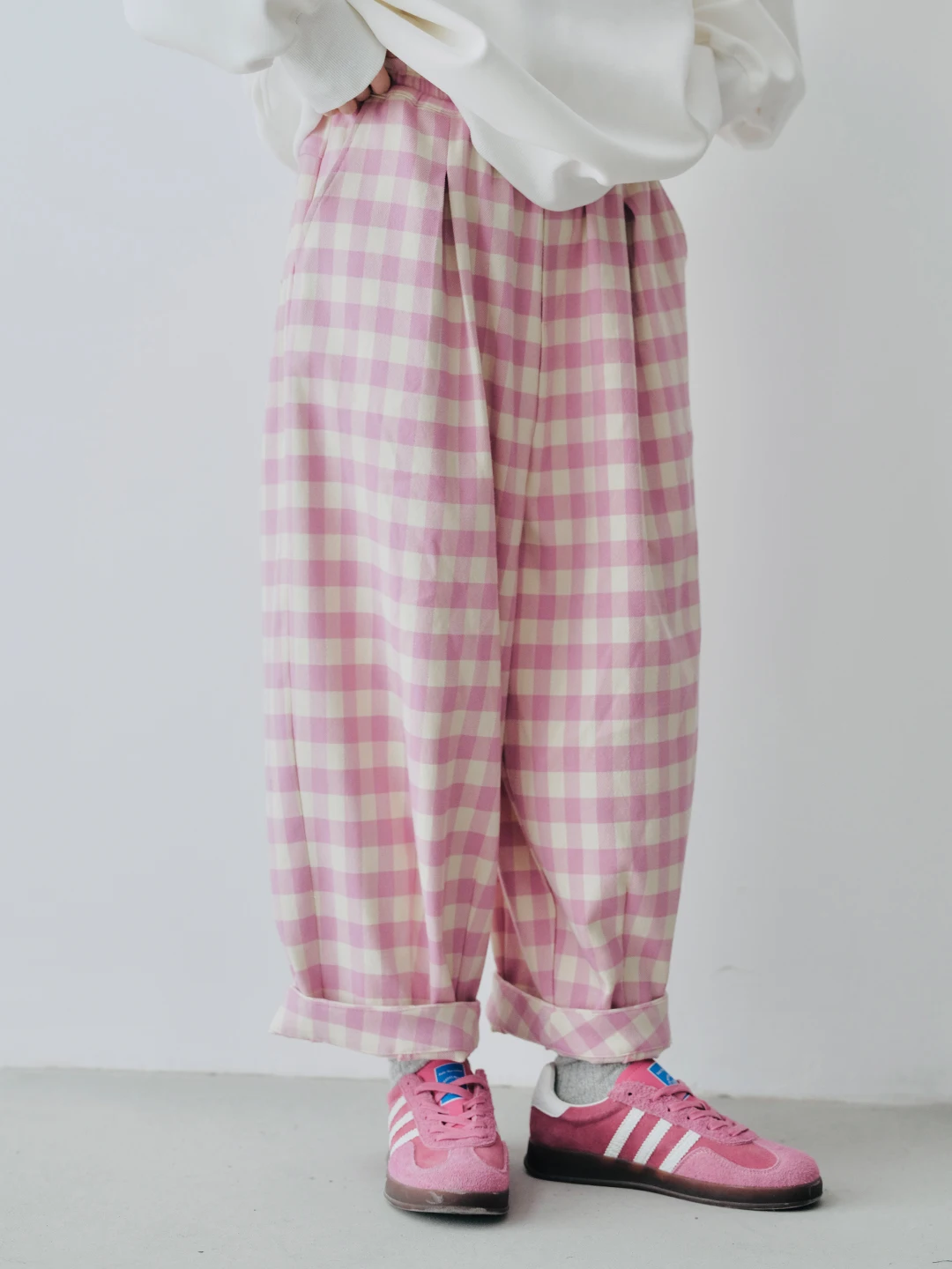 

imakokoni 2024 Autumn New Collection Japanese Style Versatile Artistic Loose Grid Radish Pants for Women 244792