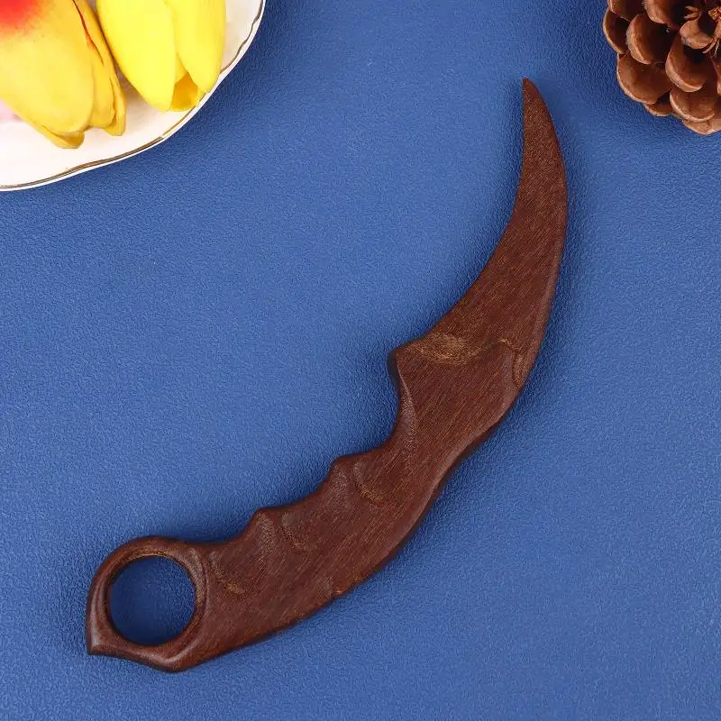 มีดกรงเล็บไม้จันทน์ทอง, งานแกะสลักไม้ทั้งชิ้น, ด้ามไม้, มีดไม้, ฝึกซ้อมศิลปะการต่อสู้, การฝึกการแสดง