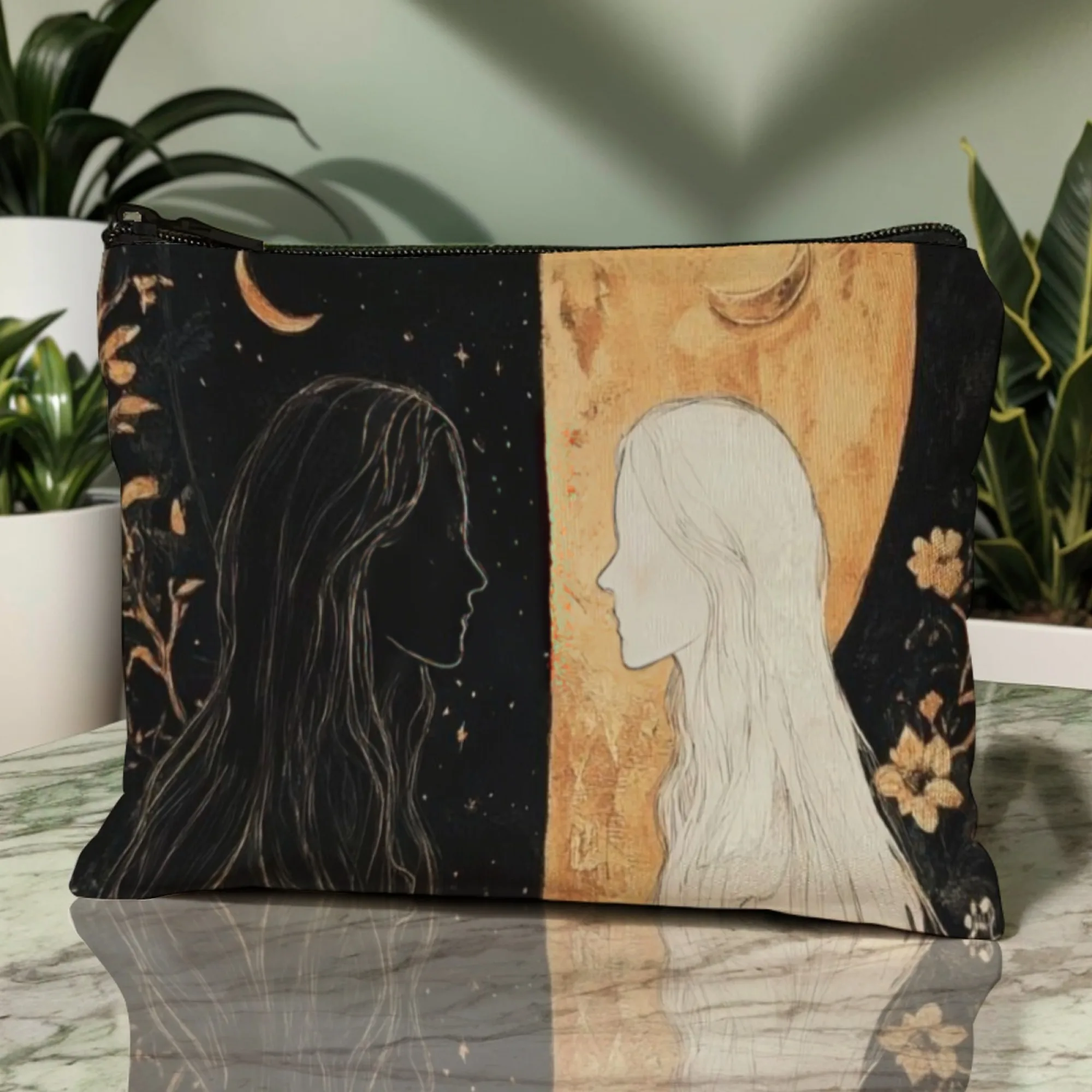 حقيبة تنظيم مستحضرات التجميل الغامضة باللونين الأسود والذهبي مع لهجات سماوية وزهور للتخزين الفني الملهم #2