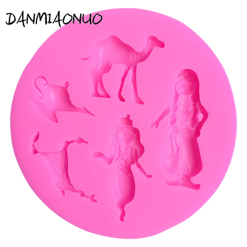 DANMIAONUO A0077043 Princess Girl Camel Shape Muffin Mold Forma Silikonowa Kolczyki Chocolate Mould Fondant Tools Accessories