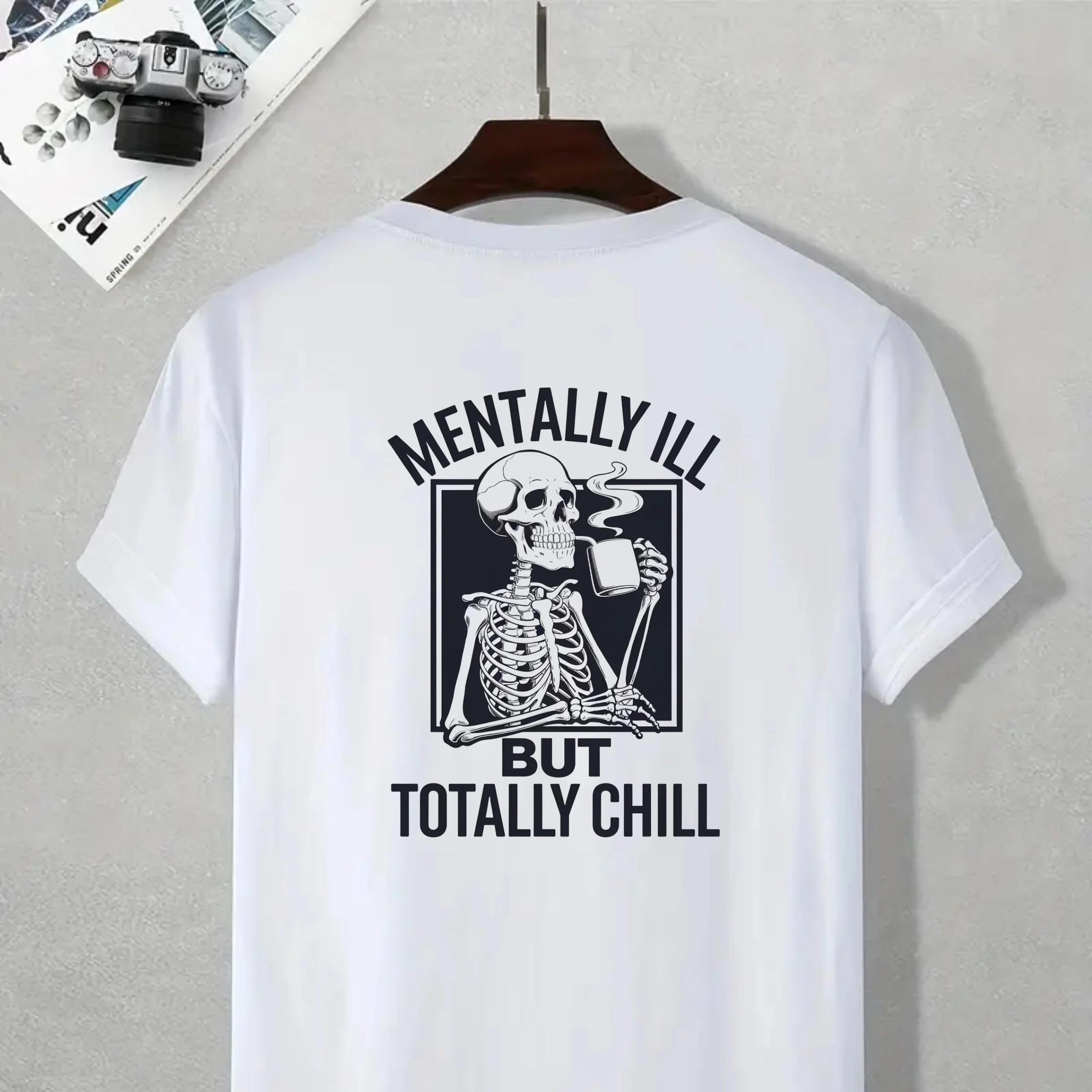 

An Interesting Skull-patterned Applique Clothing Item. New 2026 Summer Cotton T-shirt for Both Men and Women, Short Sleeves.