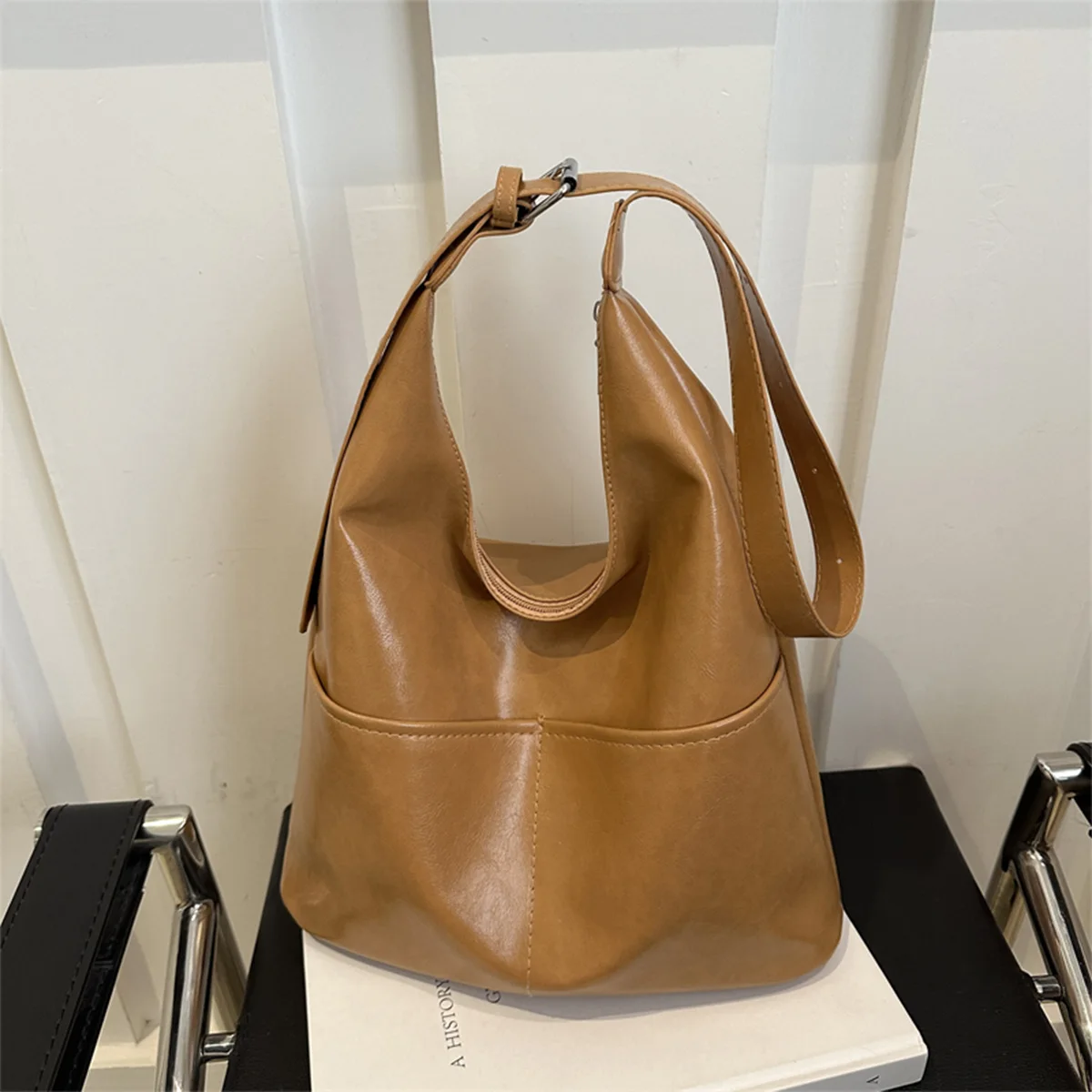 

Женская сумка через плечо в стиле ретро, однотонная стеганая сумка-тоут из вощеной искусственной кожи, вместительная сумка через плечо для ежедневных поездок и шопинга