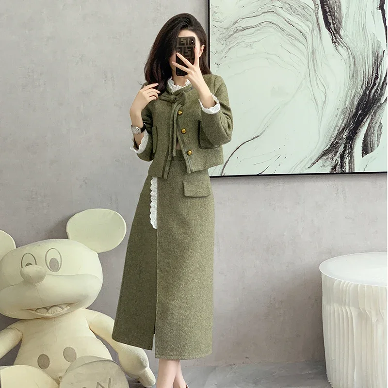 2023 Vintage French Style Jacket with Embroidered Edges and Slimming Skirt Two-Piece Set for Women Female Office Lady Hot Sale