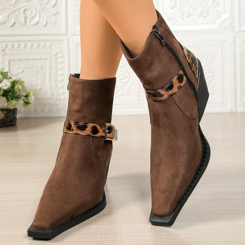 أشار تو النساء أحذية عالية الكعب موضة حزام مشبك Bootie الجانب السوستة ليوبارد طباعة أحذية حجم كبير أحذية امرأة الحديثة جديد