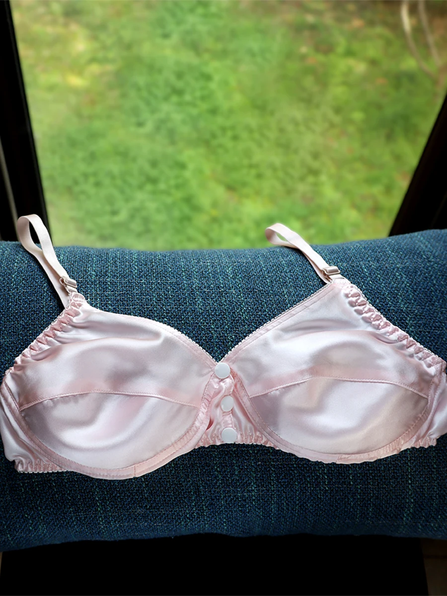 

Новый шелковый бюстгальтер из 100% тутового шелка без оправы, ультратонкая губчатая подушечка, шелковое нижнее белье с пряжкой спереди, против ударов