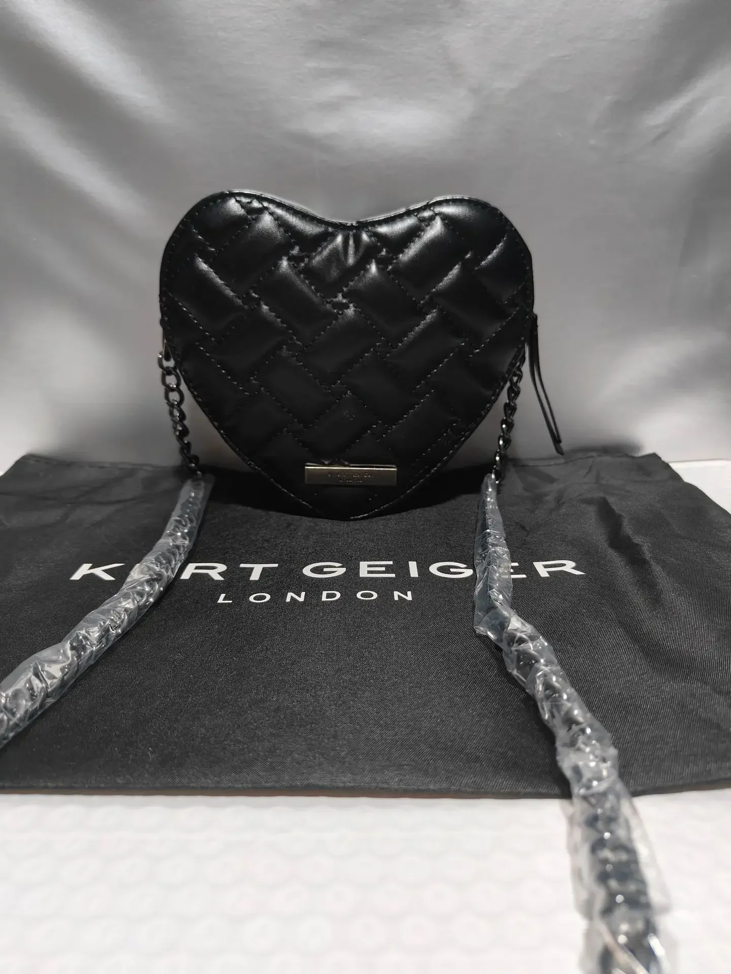 2024 KURT Geiger London bolsos cruzados de arcoíris en forma de corazón para mujer bolso de mano de PU colorido bolso de hombro de viaje diseño de moda