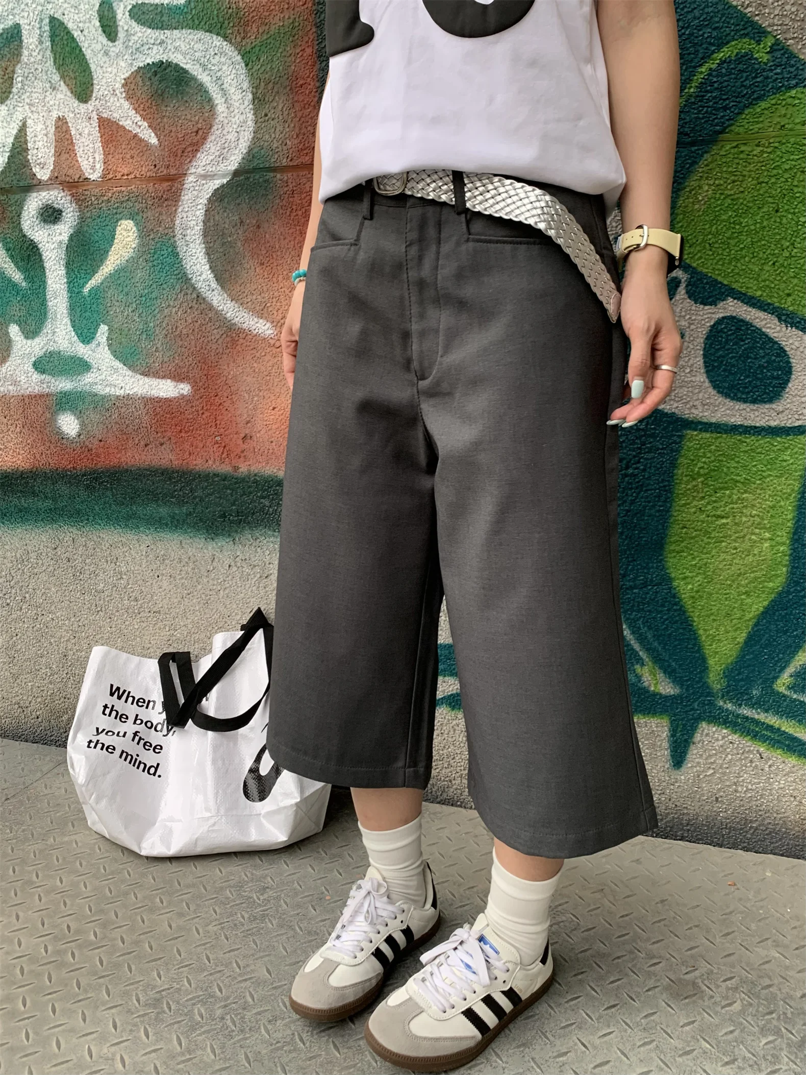 

Американские ретро-брюки свободного кроя с прямыми штанинами, высокая талия, повседневные, стройнящие, уличные, семиэфтерные брюки, простой корейский стиль