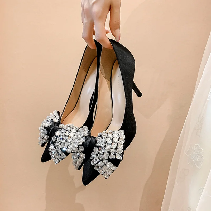 Black high heels, women's slim heels, 2024 new suede pointed toe style, versatile rhinestone French girls' single shoes