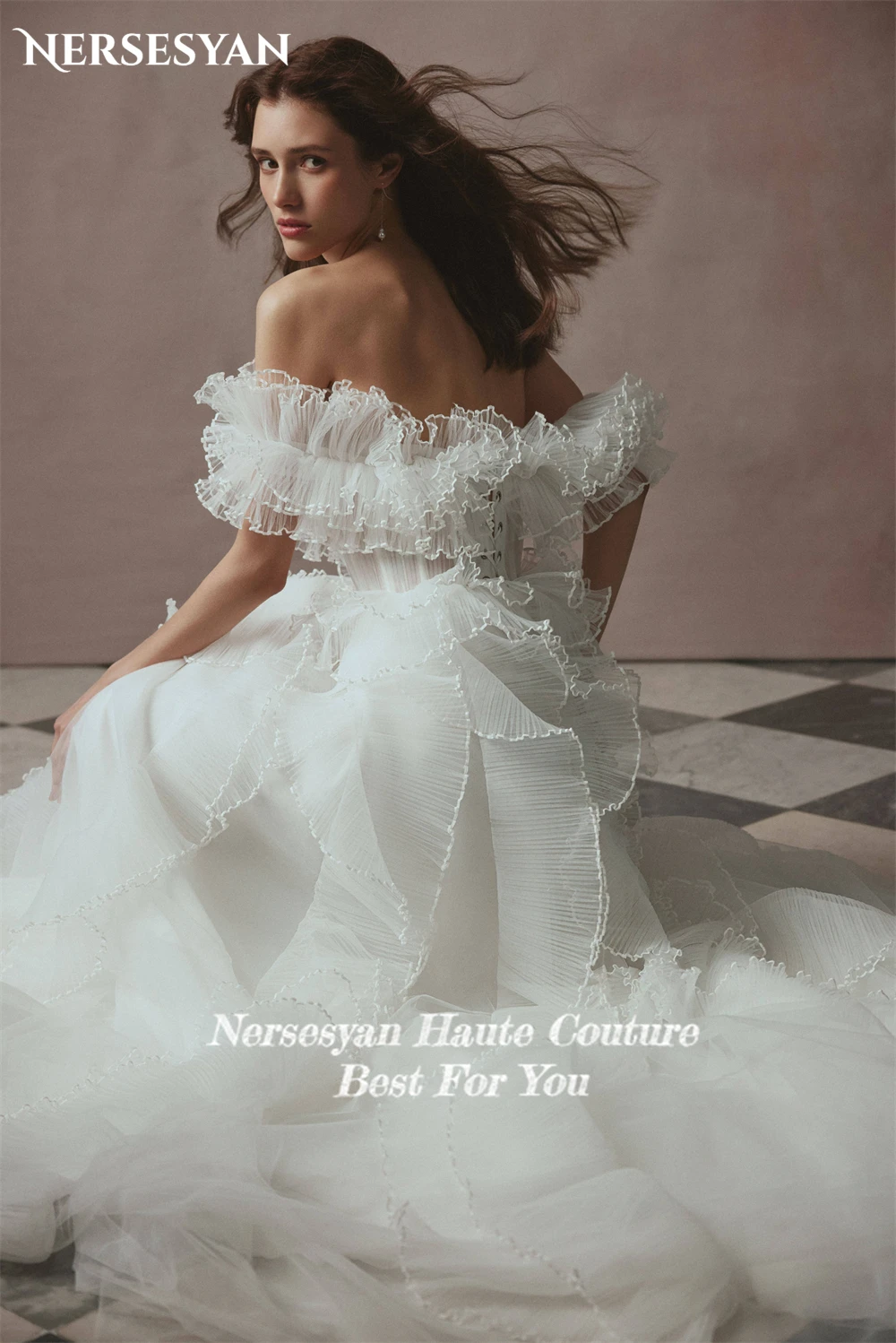 Nersesyan-vestidos de novia de tul con volantes y Espalda descubierta, vestidos de novia de princesa, hombros descubiertos, abertura lateral alta