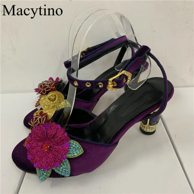 Diamond Heel Flower Ladies High Heel Sandals Round Toe Strange Heel Block Heel High Heel Fashion Party Sandals