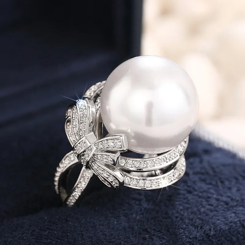 2026 New European and American Light Luxury Style Small Fragrance Ring, Pearl Bow Design, Fashionable and Elegant Jewelry