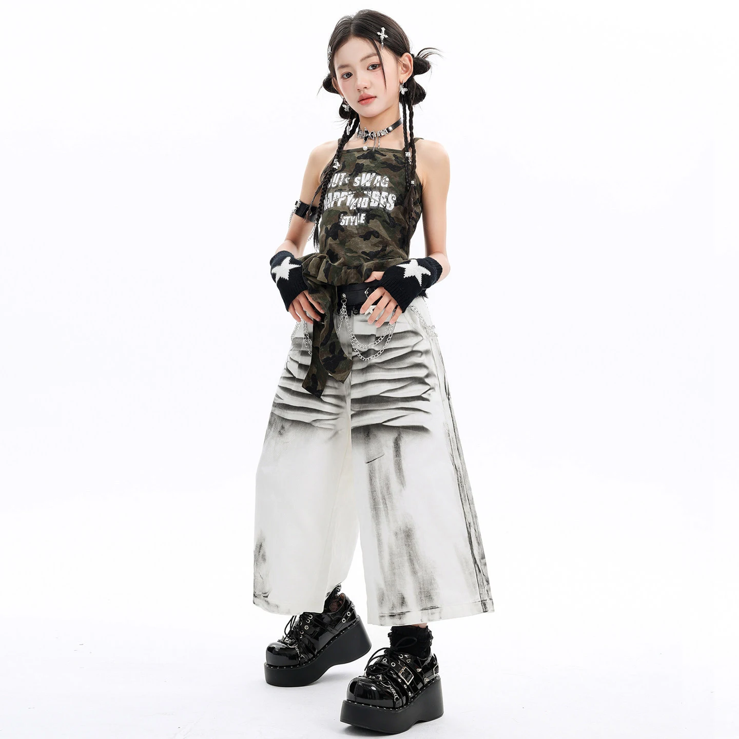 abbigliamento-da-jazz-per-ragazze-gilet-mimetico-pantaloni-bianchi-outfit-hip-hop-ampio-abbigliamento-per-pratica-di-danza-di-strada-costume-per-concerti-kpop-l19563