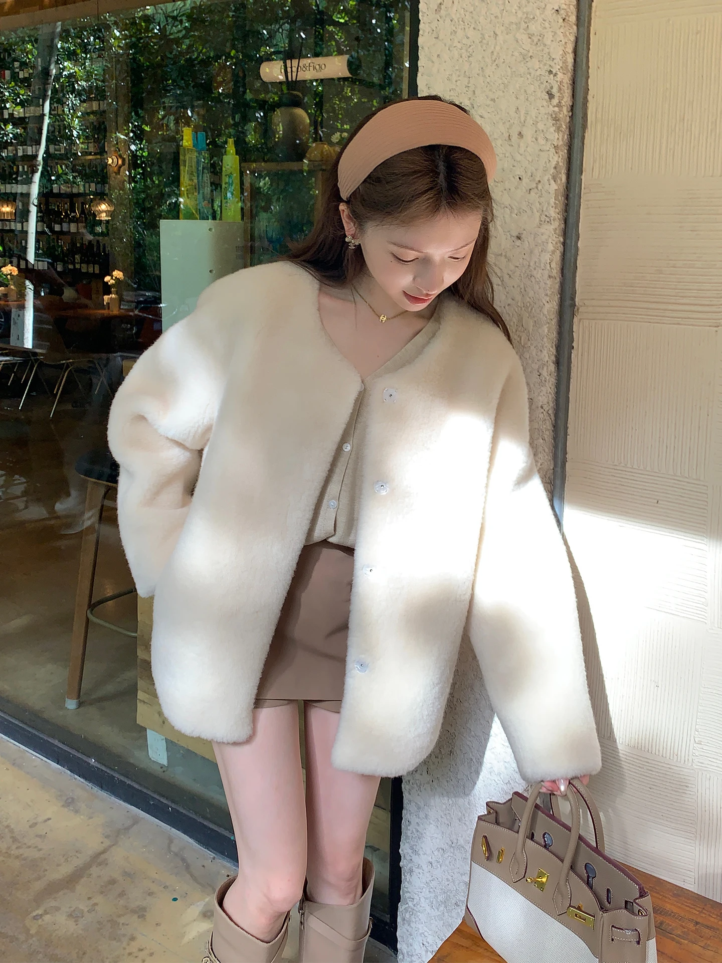 

Женское пальто с подкладкой из овечьего меха, теплая зимняя верхняя одежда, удобное мягкое однотонное пальто-стойка