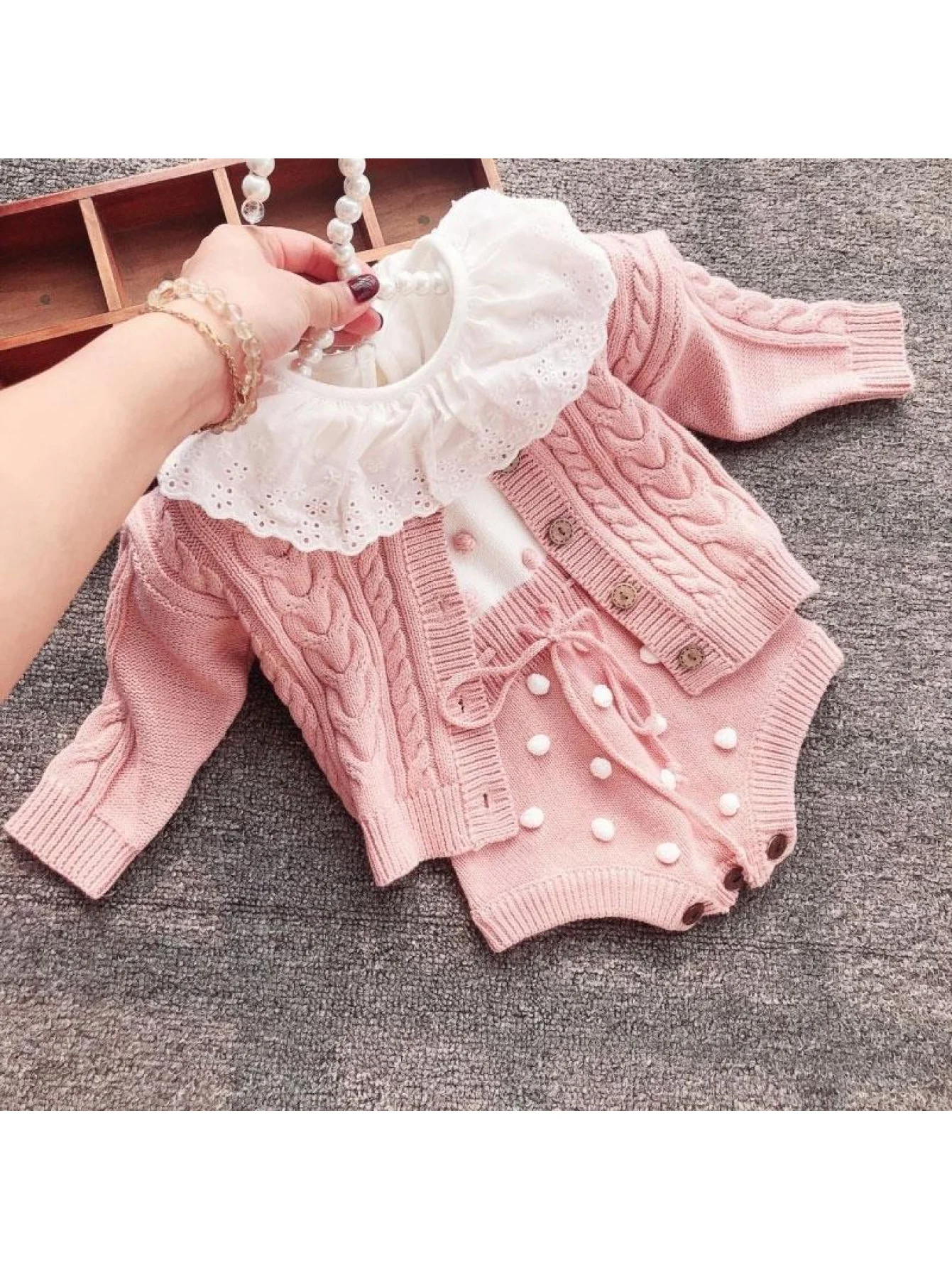 Baby Clothes, Autumn and Winter Fashionable Outfits for Girls, Stylish Knitted Jackets, Sweaters, Hand-Knitted Spring and Autumn Romper Sets