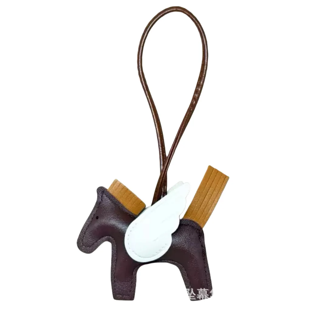 سلسلة مفاتيح بيغاسوس لطيفة للنساء، حقيبة فانتاسي ليتل بيغاسوس من جلد البولي يوريثان، ملحقات مفتاح السيارة بجناح الملاك، سحر الهاتف المحمول