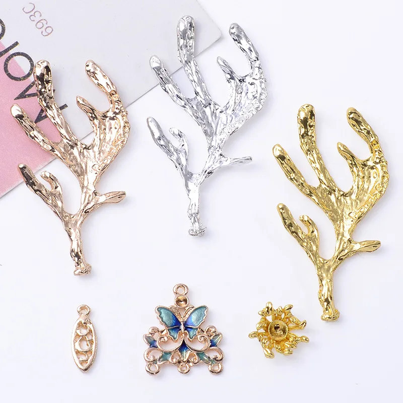 

100Pcs sets antique DIY hair accessories coral branches and access dripping butterfly pendant DIY step fringe wholesale
