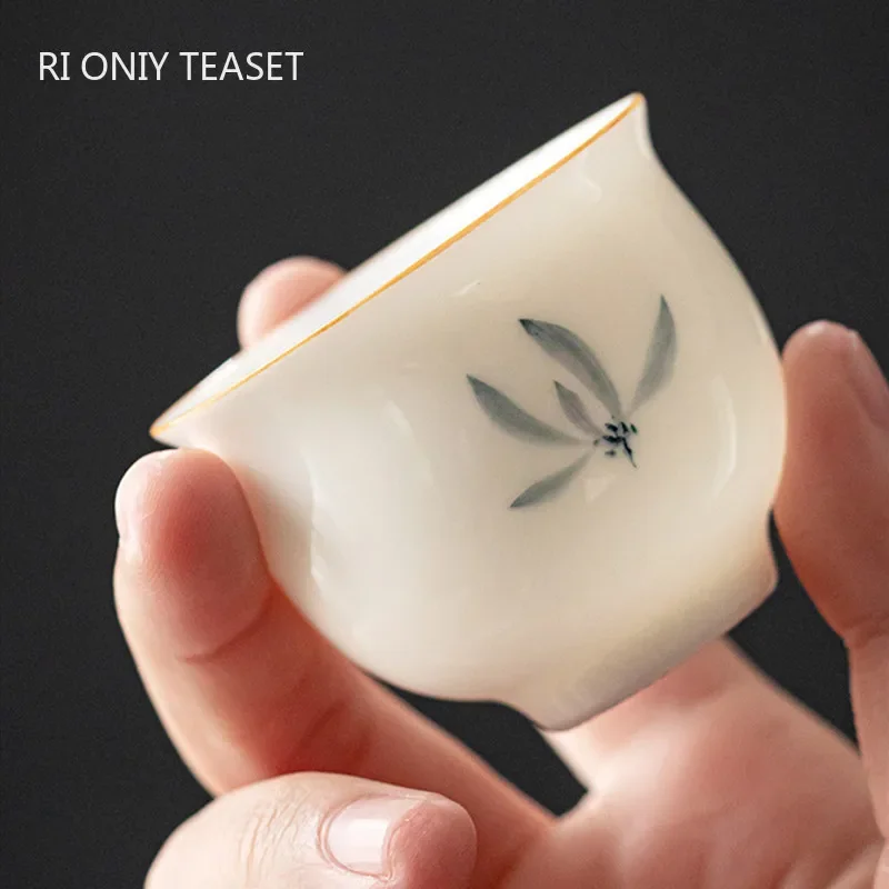 1 Pc Chinese Hand Painted Ceramic Tea Cup Handmade White Porcelain Tea Bowl Household Teaware Personal Meditation Teacup 40ml