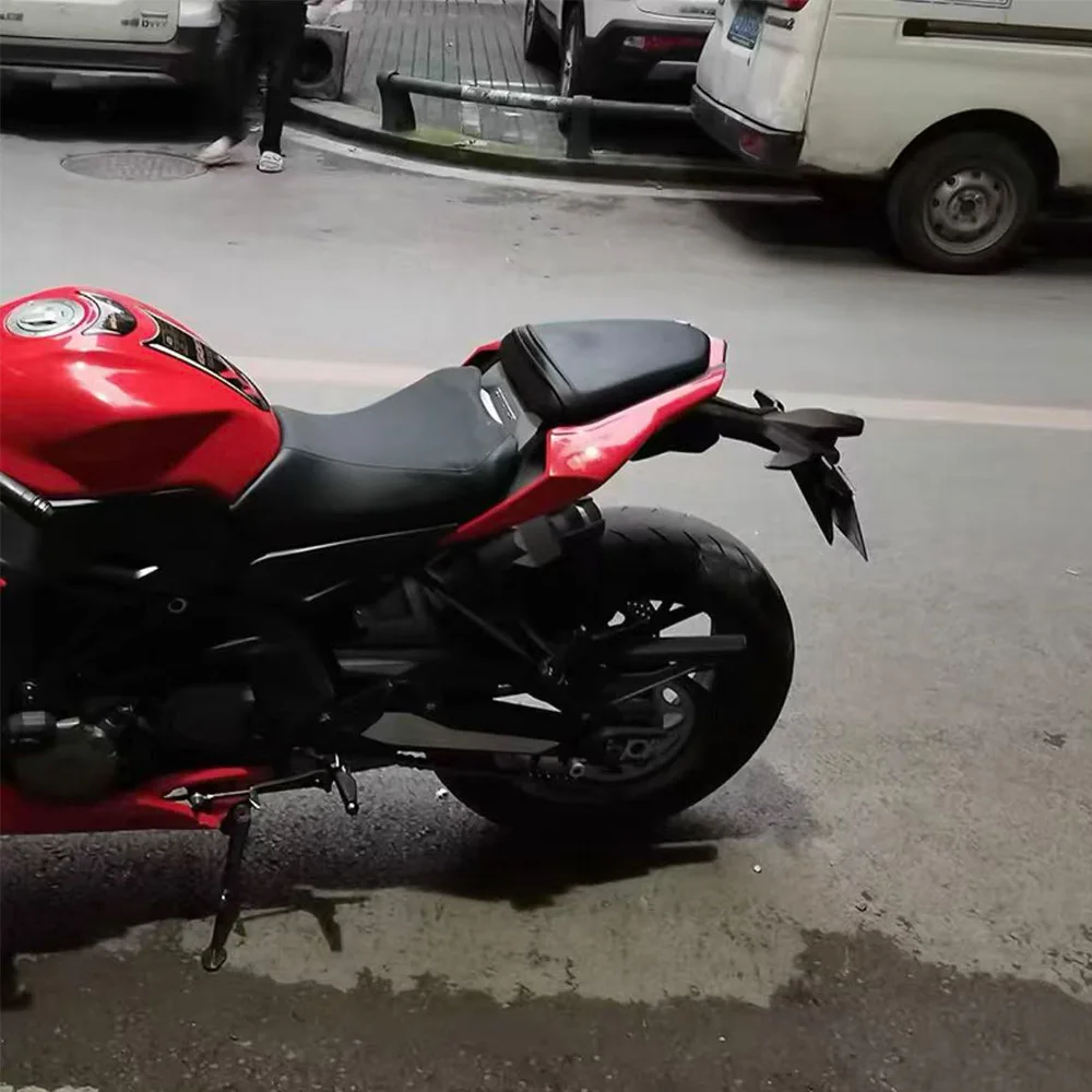For QJMOTOR QJ SRK600 SRK 600 modified long tail license plate frame and extended fender cement-proof fittings 20-21 models.