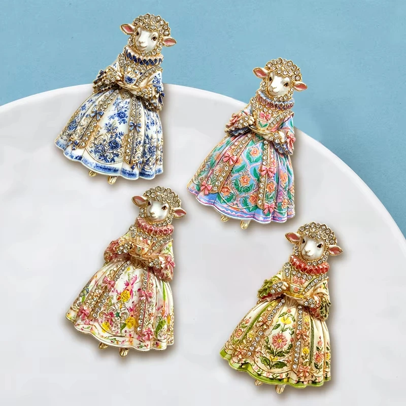 FTCY Beautiful Sheep Lady Brooches For Unisex Luxury Lady Sheep-Design Brooch Party Clothing Jewelry Gift