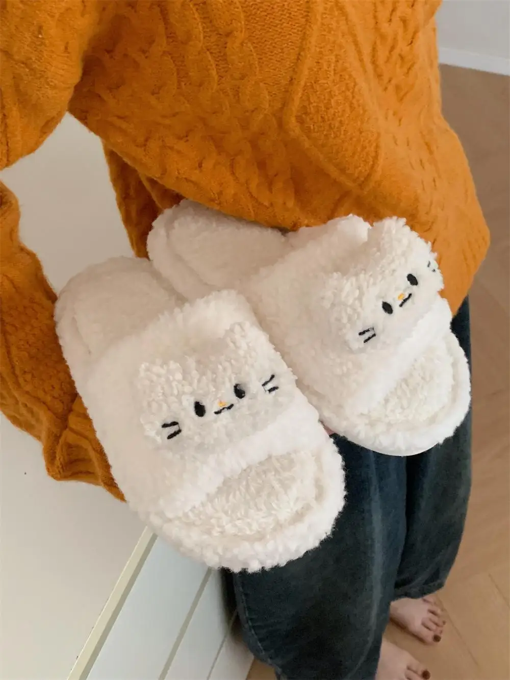 Household Cotton Slippers 2024 Autumn And Winter Cute Cats Flat Bottomed Warm Indoor Home Women's Furry Slippers