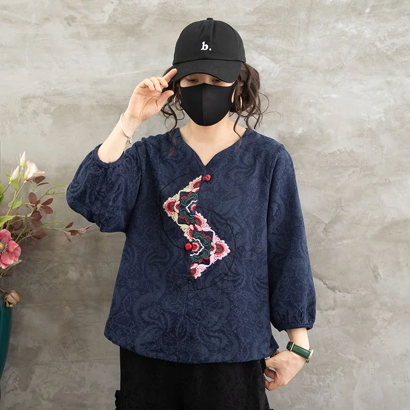 2025 Cotton Linen Mom New Retro Ethnic Style Embroidered Nine-quarter Sleeve Jacquard Loose T-shirt Plus Size Top