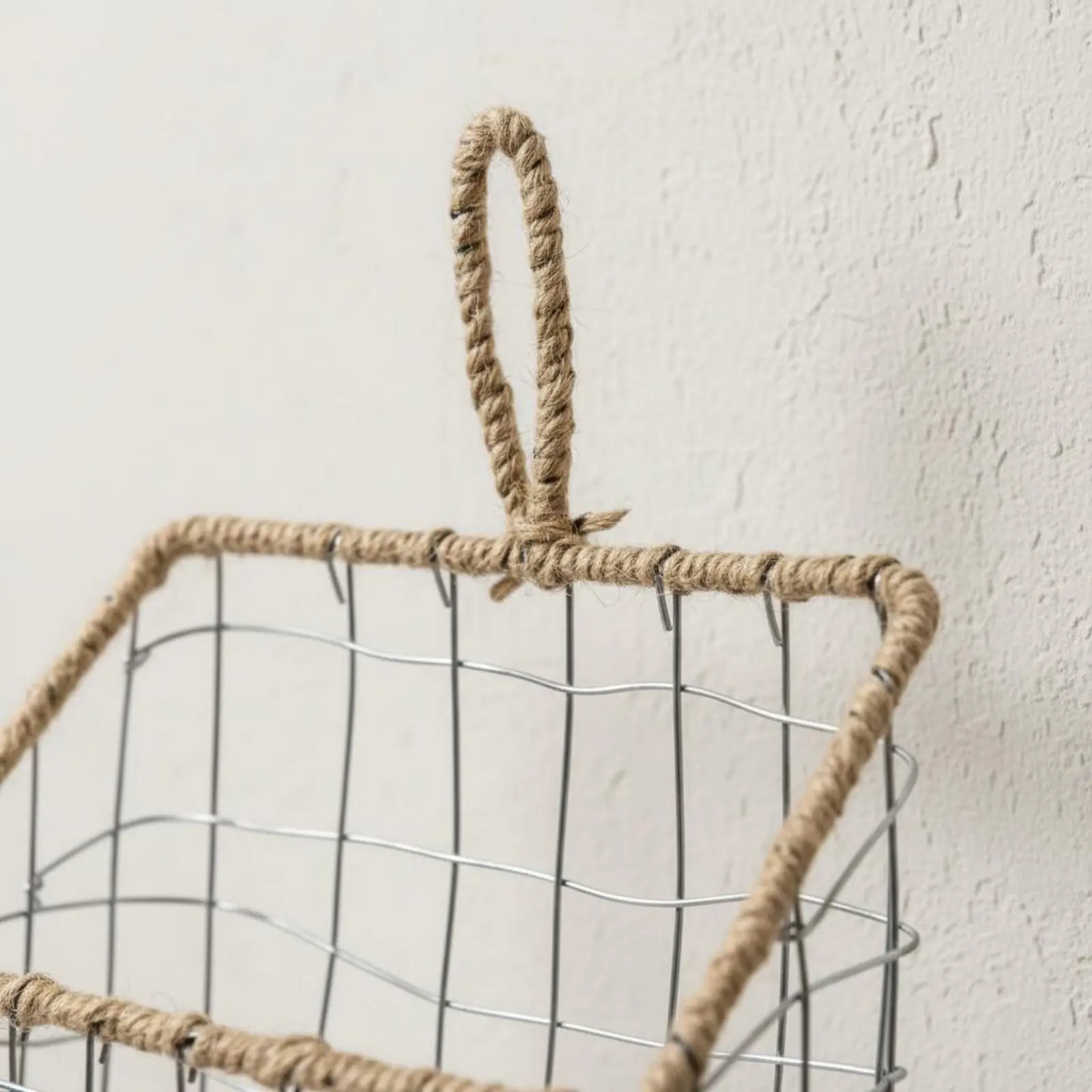 Estante nórdico colgante para revistas – almacenamiento pared - imagen 3