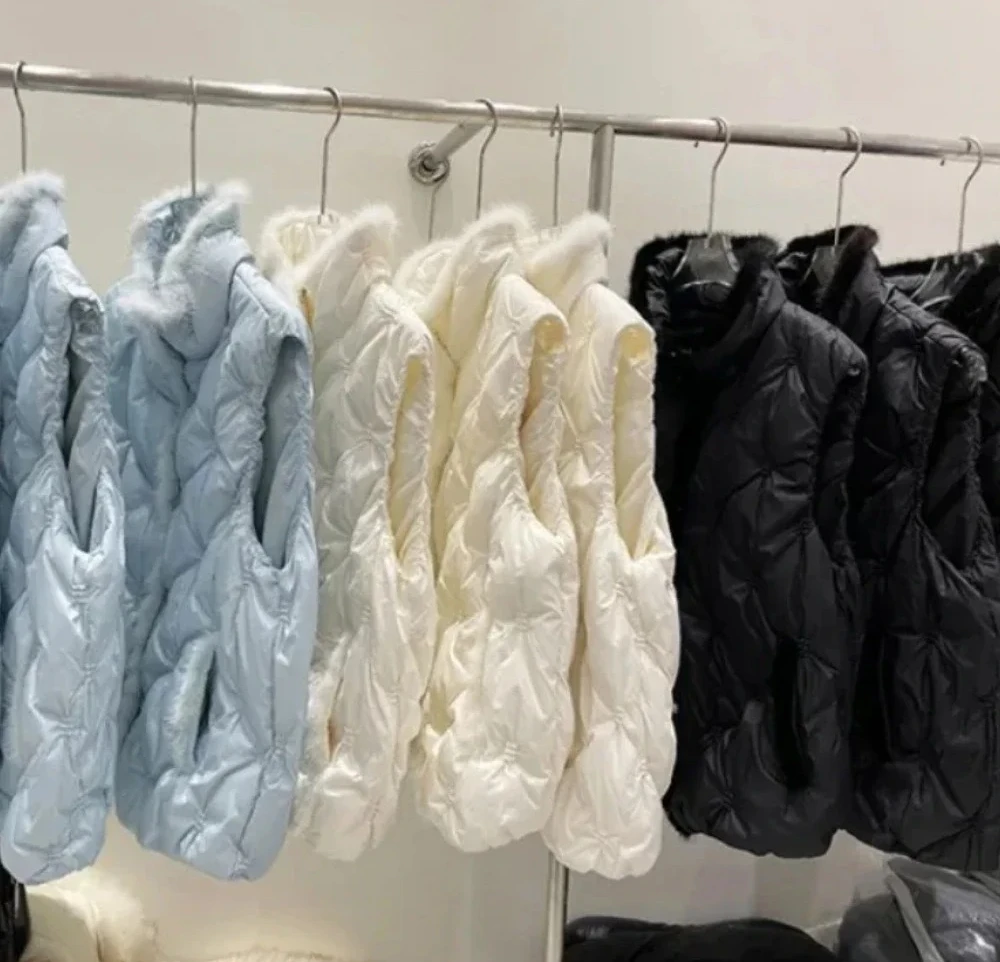 Nieuwe Borduren Vest FemaleOuterwear Winter Vrouwen Echte Natuurlijke Nertsen Bont Jas Warm Witte Eend Donsjack Mouwloos