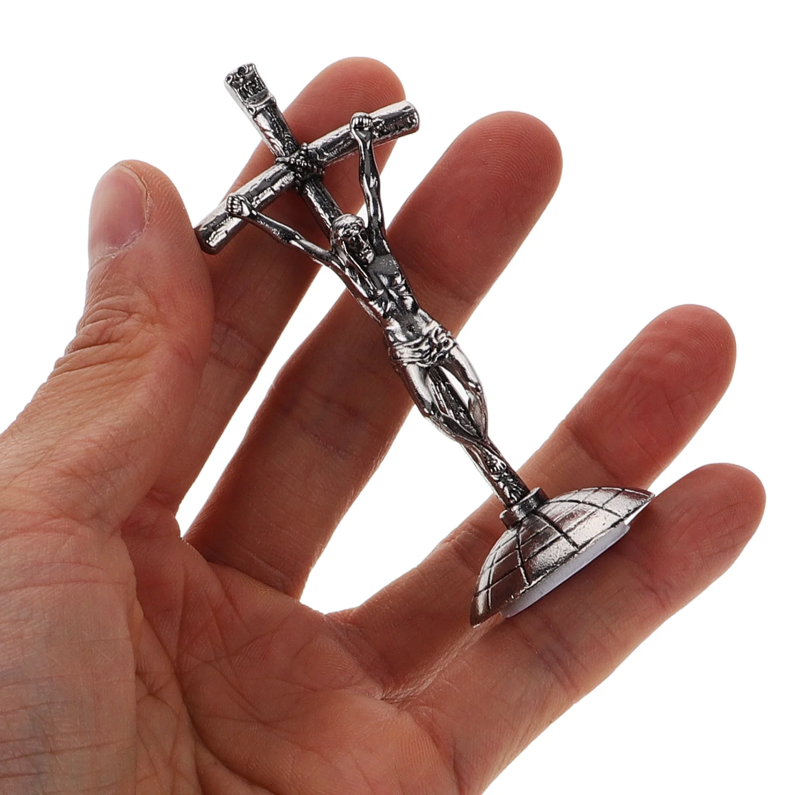

Retro Cross Ornament Metal Standing Crucifix with Polished Shine for Desktop Car Decoration Catholic Church Home Spiritual