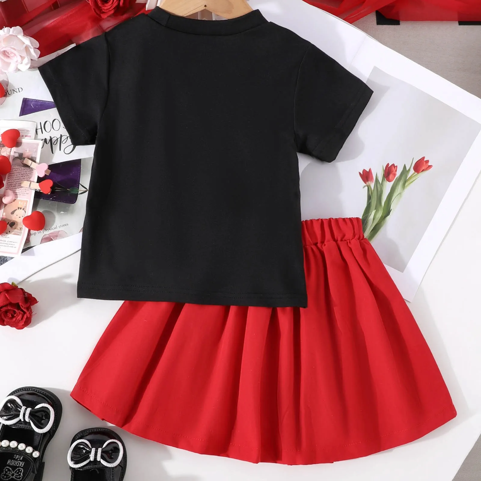 Spring New Child Girls Short Sleeve T-Shirt Red Pleated Skirt Set Valentine's Day Heart Pattern Short Sleeved 2pcs Suit For Girl