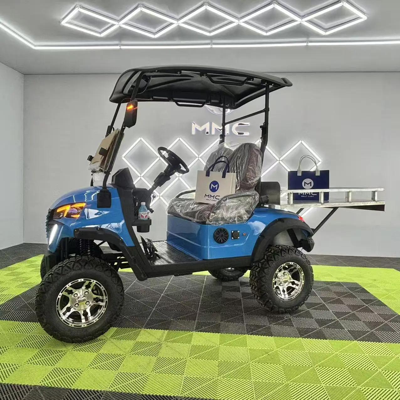 Electric Golf Cart Rustproof with Rear Cargo Box 48/60/72V Battery 4000/5000/7500W Motor 2/4/6 Seat Club Car by Lead/Lithium