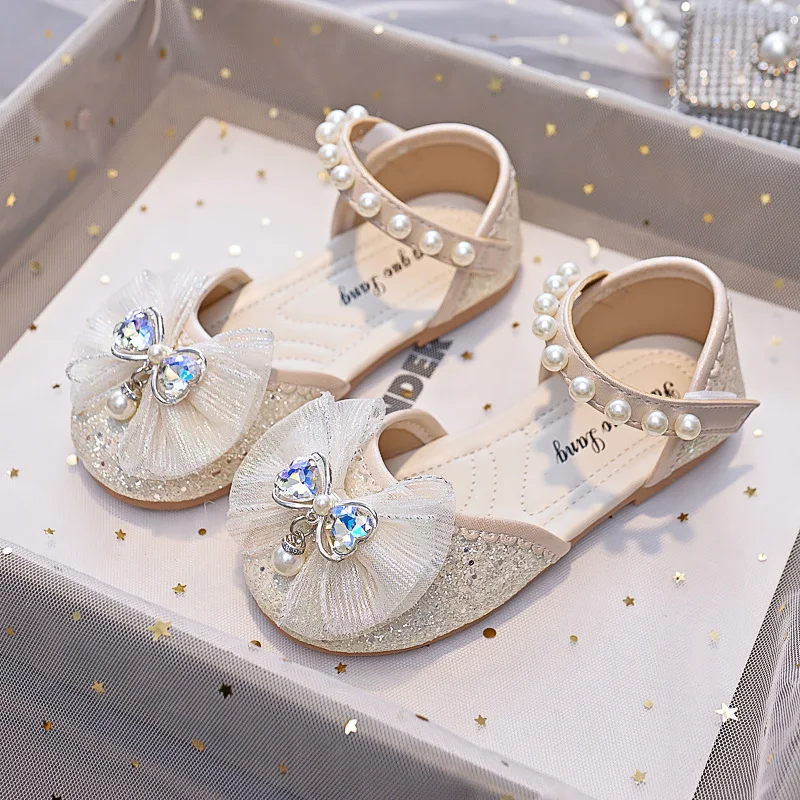 

Bowknot Soft Bottom Princess Shoes Toe-covering Crystal Shoes Girls' Sandals 2025 New Style Summer Baby Girl Pearl Little Girl