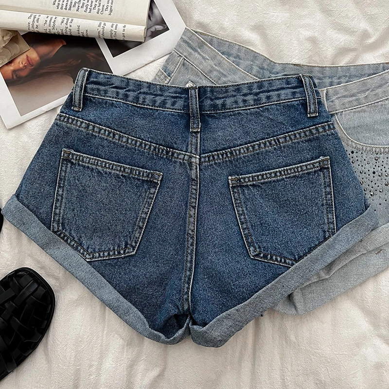 Shiny Diamond Denim Shorts Retro Fashion High Waist Curled Wide Leg Pants Women's 2025 Summer Casual High Street Hot Pants
