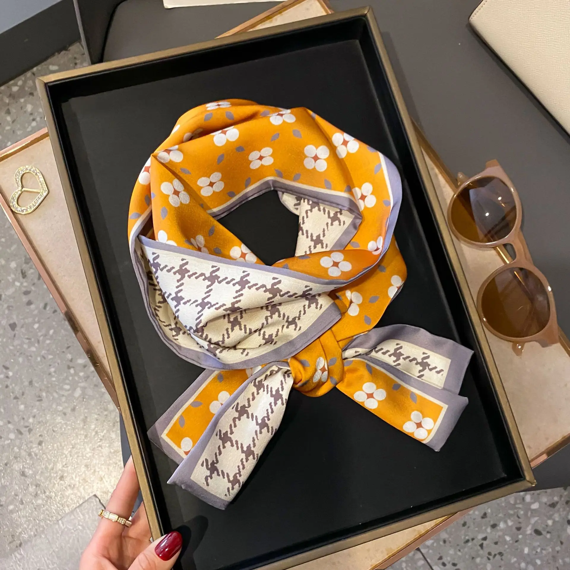 Luxus Hahnentritt Druck Nachahmung Seide Schal Stirnband Halstuch Foulard Weibliche Haar Schals Krawatte Dünne Schals Weiche Satin – Detail 19