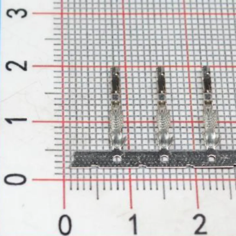 

200PCS Original Genuine Connector 8240-0822 For Car Smart Electronic Devices