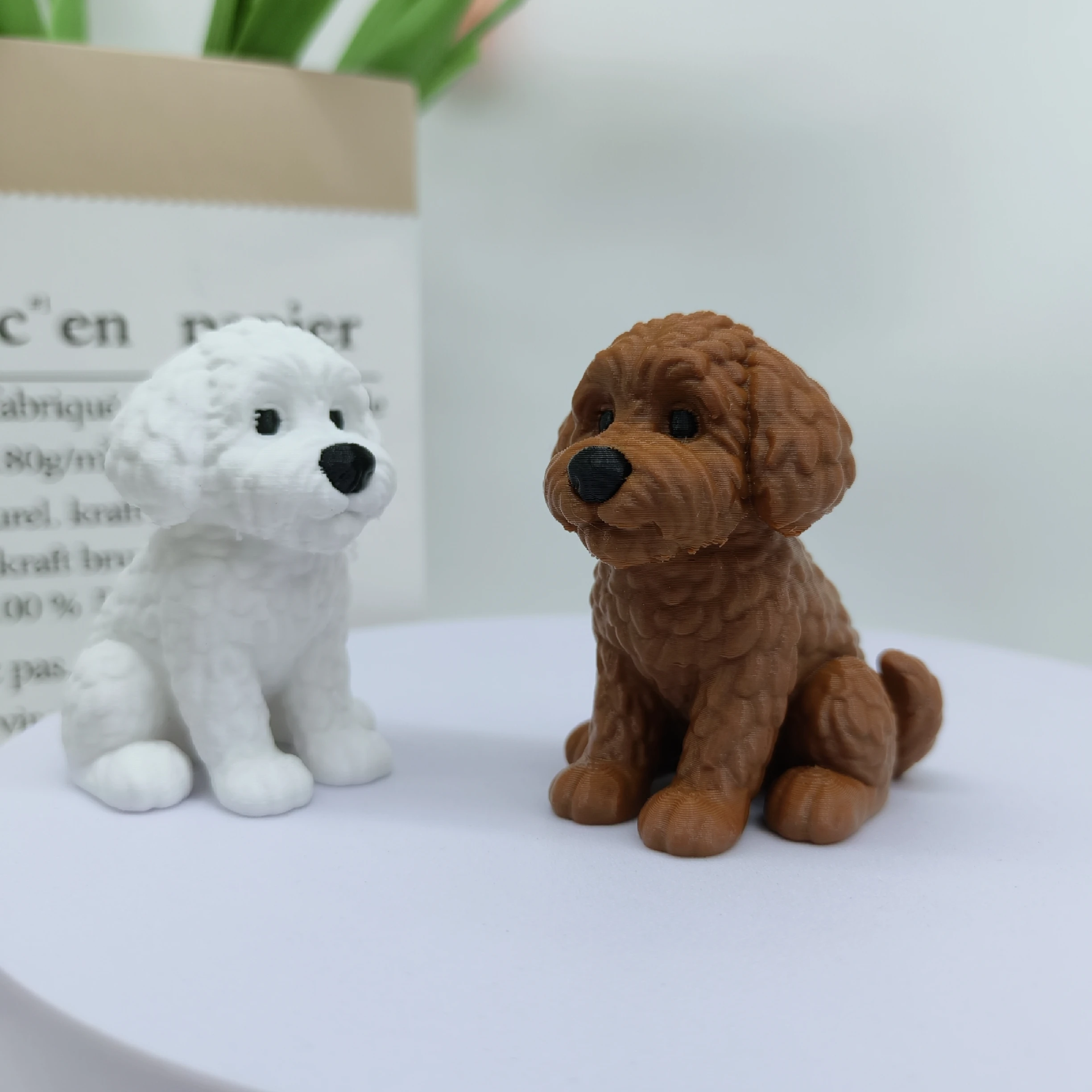 Guibing Dog Puppy Statue Ornament, Mini Puppy Decoration Ornament, Home Decoration Desktop Ornament, Fashion Decoration Statue
