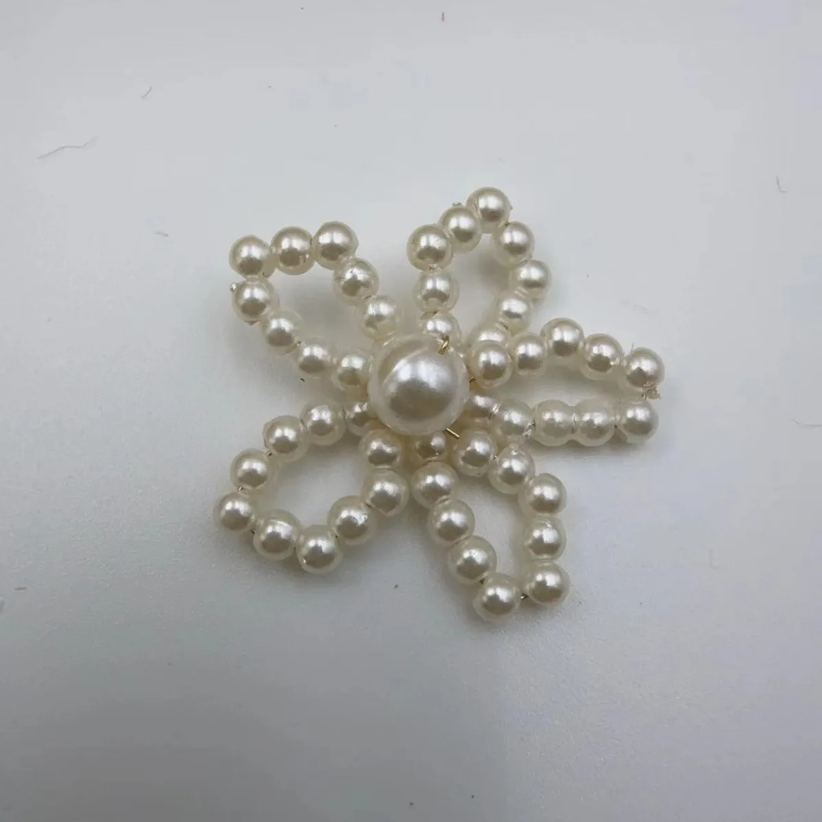 

Жемчужные цветы для рукоделия, аксессуары для плетения из бусин, украшения для волос, свадебные головные уборы, декоративные элементы.