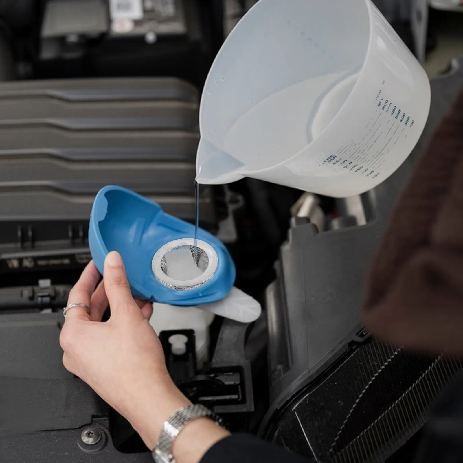 Windshield Washer Fluid Reservoir Cup Stainless Steel Funnel Filter Car Fluid Mesh Washer Fluid Tank Cup Car Water Tank Strainer