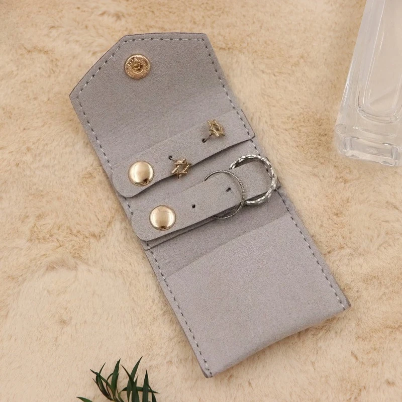 Spot Microfiber Leather Soft Portable Fashionable Small Jewelry RollBag Earrings Rings Earrings Necklaces Small Item Storage Bag