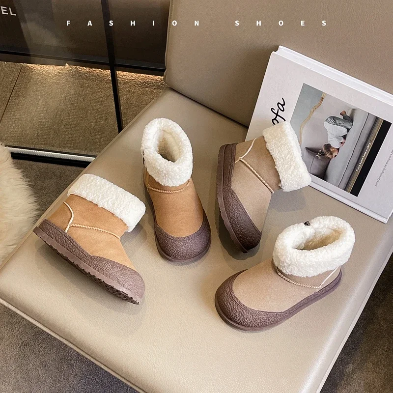 

Детские ботильоны с закрытым носком, замшевые теплые детские полусапожки с боковой молнией, новинка 2025, зимние новые ботинки принцессы для девочек с круглым носком, мягкие