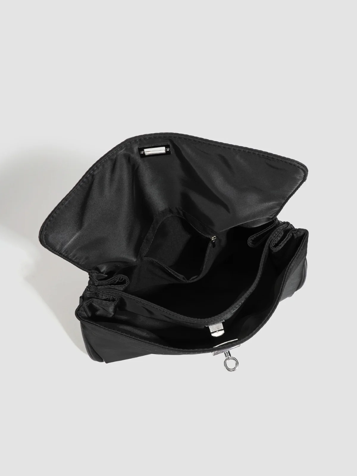 حقيبة يد كبيرة السعة من قماش النايلون المقاوم للماء، حقيبة كتف واحدة للتنقل اليومي، حقيبة يد ناعمة بتصميم عتيق