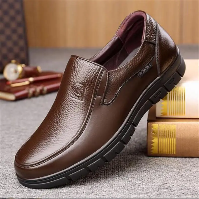 

Langmao Men Leather Shoes Genuine Leather Casual Shoes For Men Flat Platform Walking Shoes Outdoor Footwear Loafers Breathable