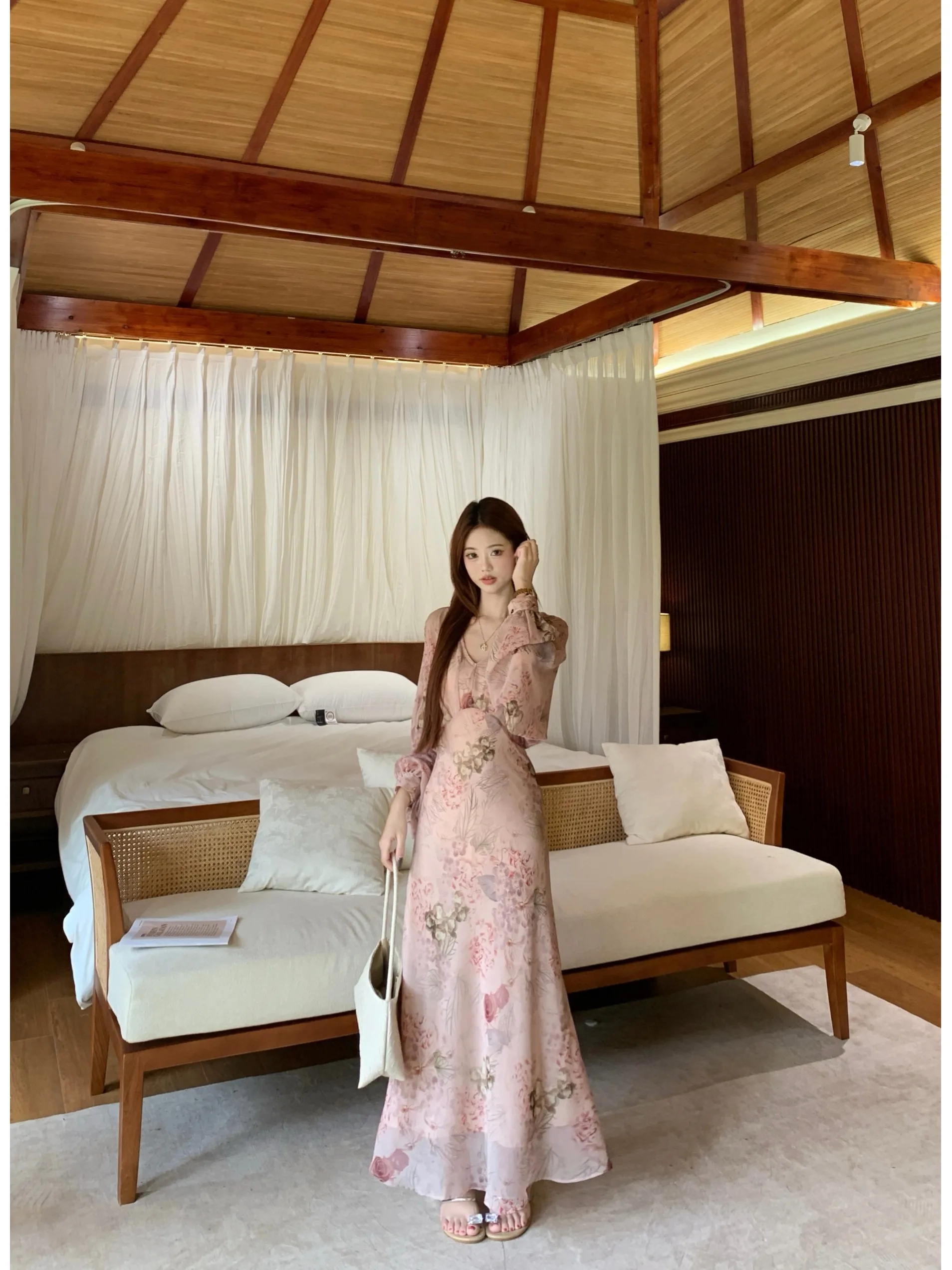 

plus Size Women's Long Sleeve Dress Summer New Chinese Style Embroidered Pink Waist Cinching Lantern Sleeve Dress Girls