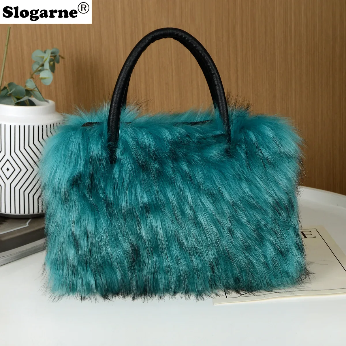 Luxury Raccoon Fur Handbags Women 2024 Winter Soft Faux Fur Bag Girls Fashion Furry Shoulder Bags Fluffy Gifts Warm Tote Purse