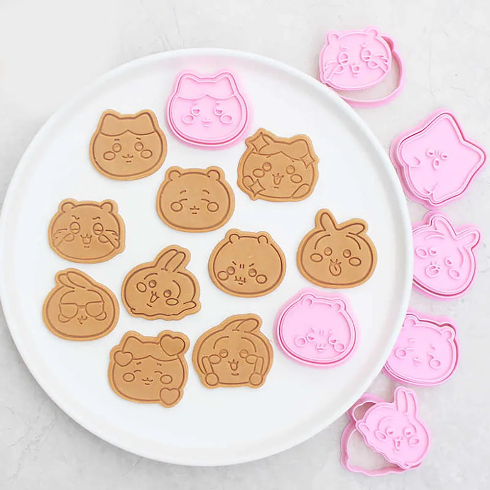 

Cartoon Chiikawa Cookie Mold DIY Cookie Press Cookie Baking Tool Kitchen Supplies