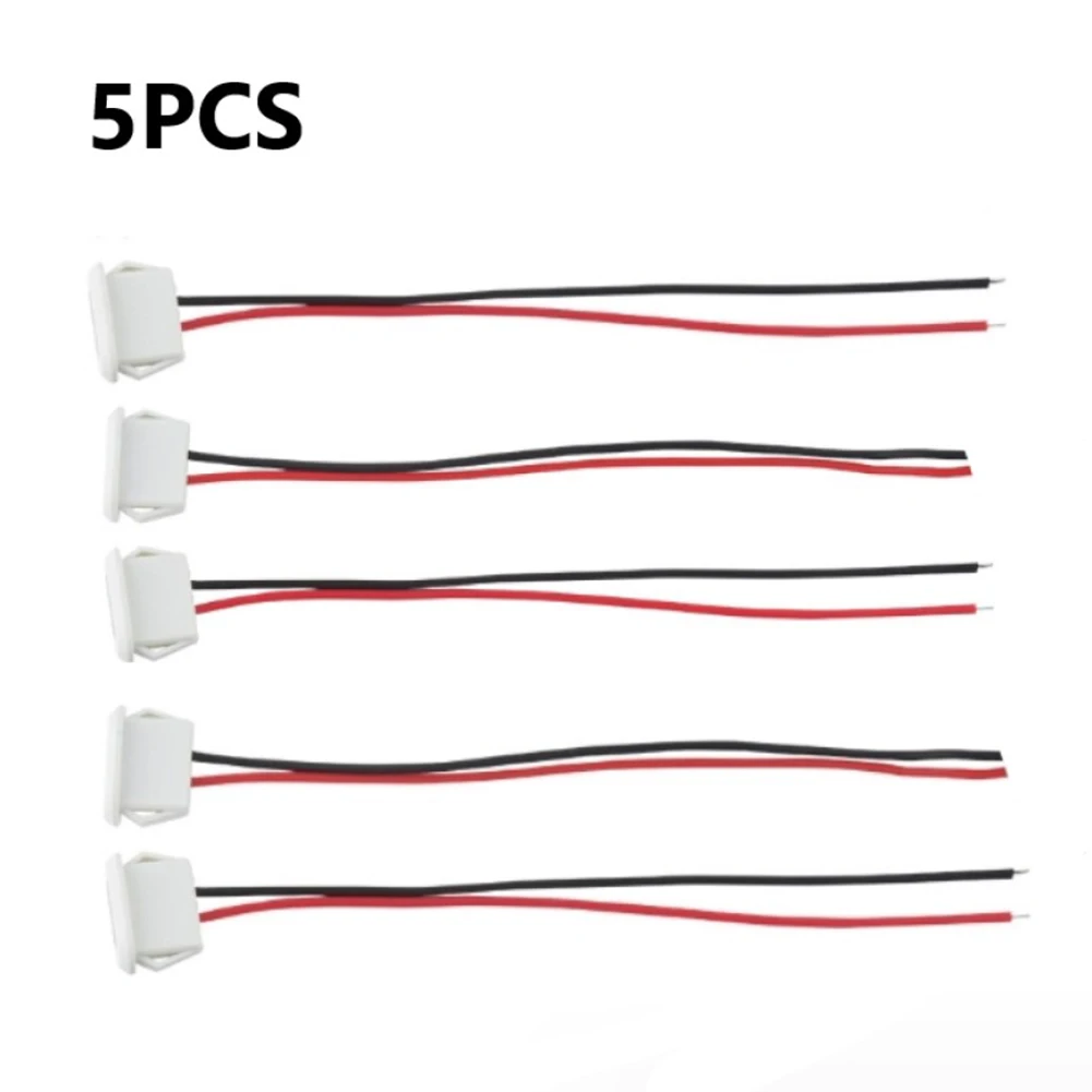 Plug Socket Type-C Connector With Card Buckle 30V 3A High Current Fast Charging USB Type C Connector Practical