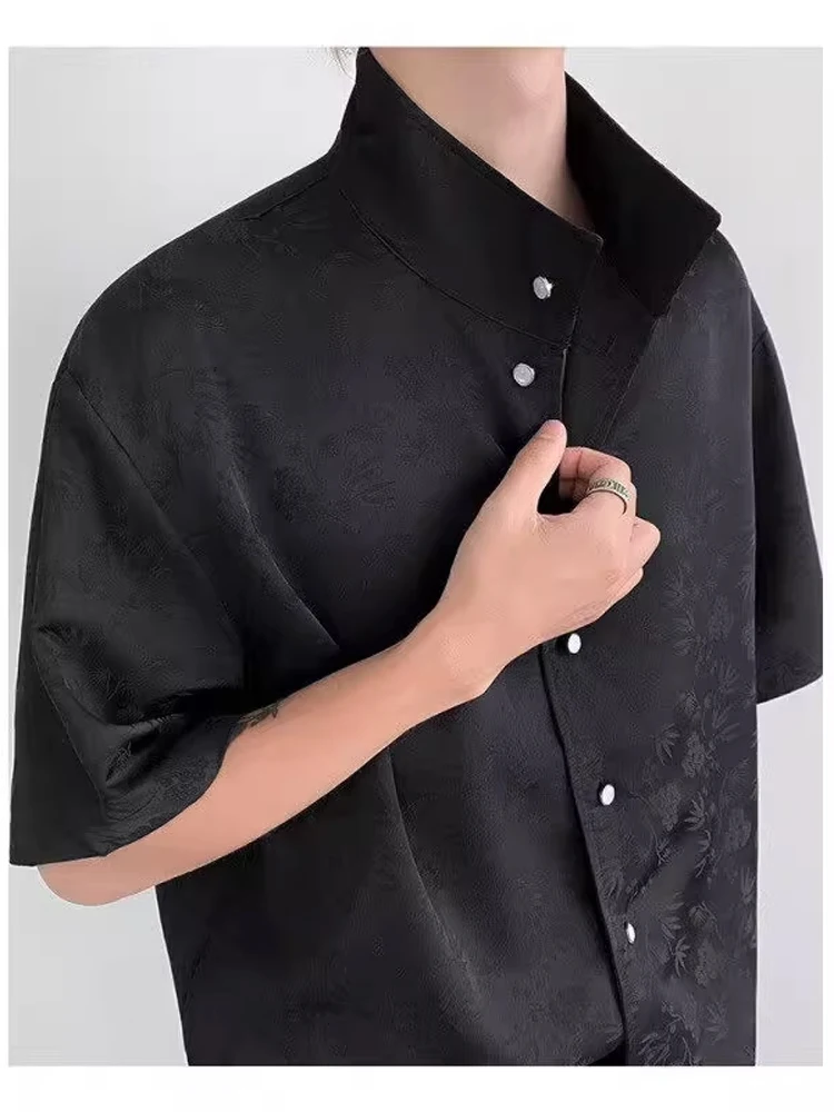 

New Chinese Sle Men's Bla Floral Relief ort Sve irt Summer Cleanfit High-End Feeling Old Money Sle Loose Fit irt