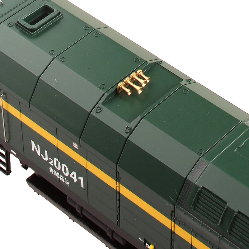 BACHMANN Train Model 1/87 HO New Version of Qinghai-Tibet NJ2 High-power Diesel Locomotive Rail Car Hot Wheels 2022