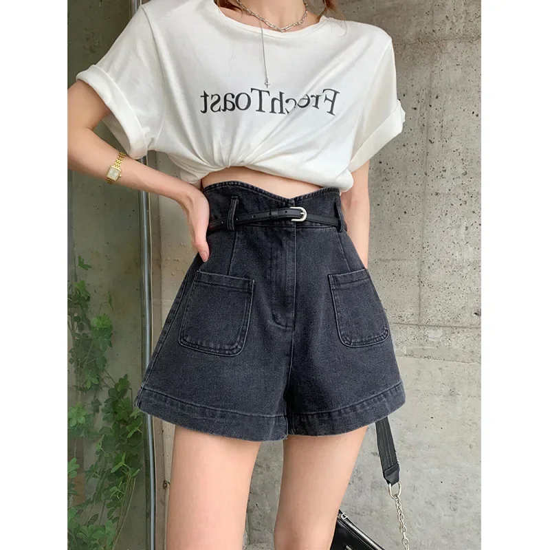 Summer Women Slim Shorts Trousers Fashion Ladies Jeans Broken Denim Shorts Ripped Jeans High Waisted Hotpant Slim Fit