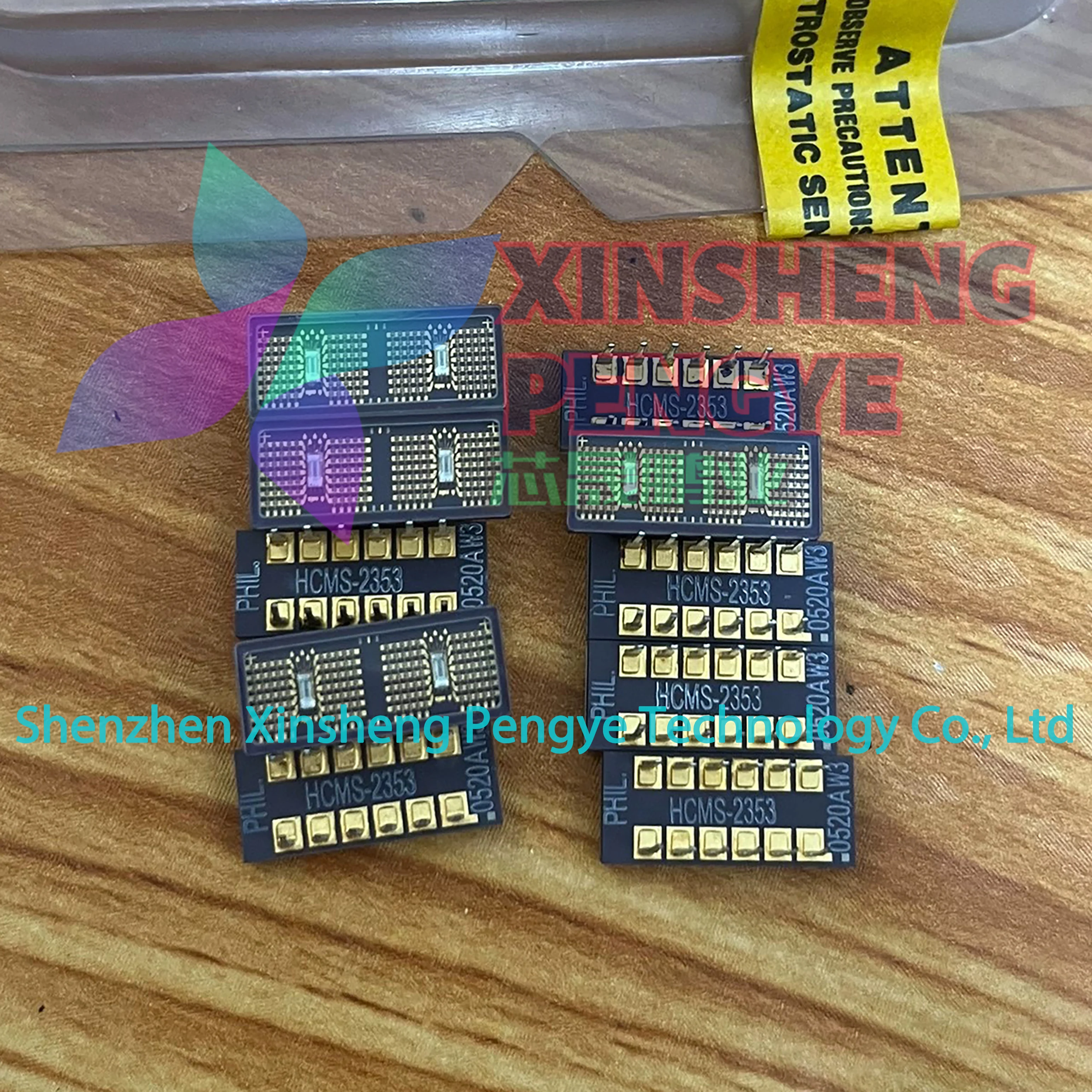 100% جديدة ومبتكرة HCMS-2353 HCMS2353 DIP-12 شاشة LED 5X7 4CHAR 5 مللي متر شاشة LED خضراء ووحدة في المخزون