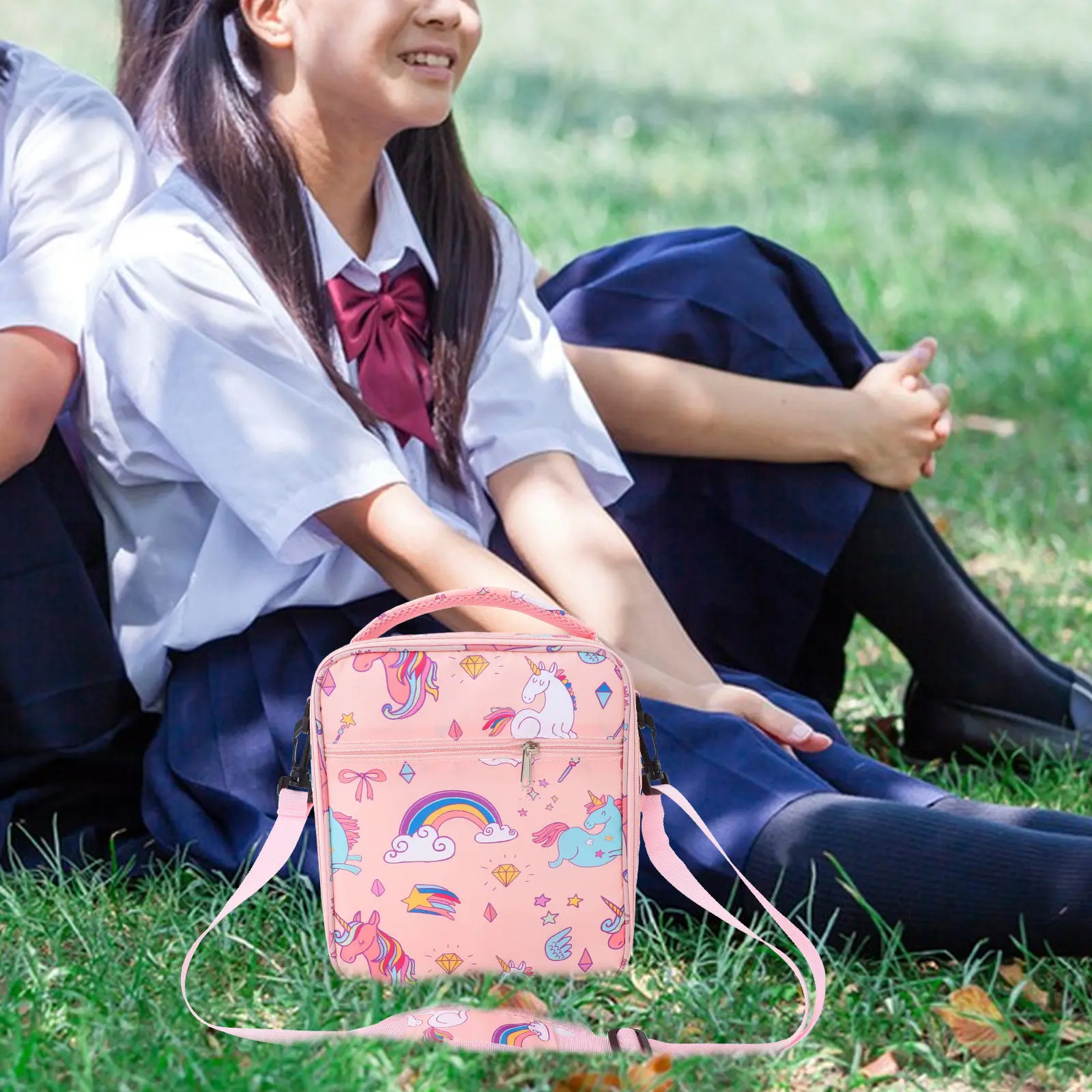女の子用断熱パーティーランチバッグ、子供用小型バッグ、女性用漏れ防止大人用漫画柄バックパック